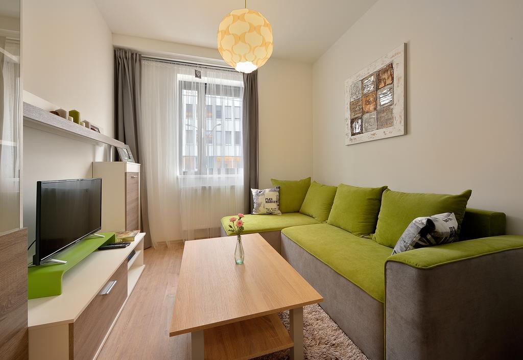 Charming & Cozy Ambiente Apartments Bratislava Exteriör bild