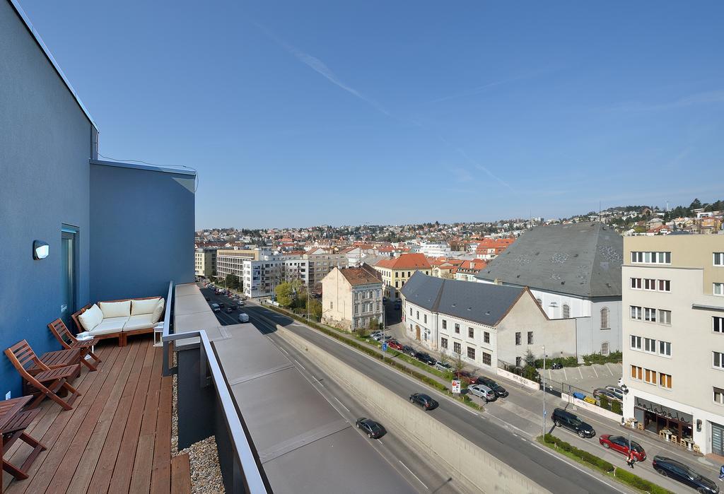 Charming & Cozy Ambiente Apartments Bratislava Exteriör bild