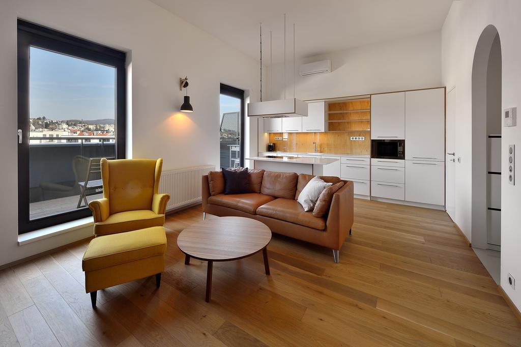 Charming & Cozy Ambiente Apartments Bratislava Exteriör bild