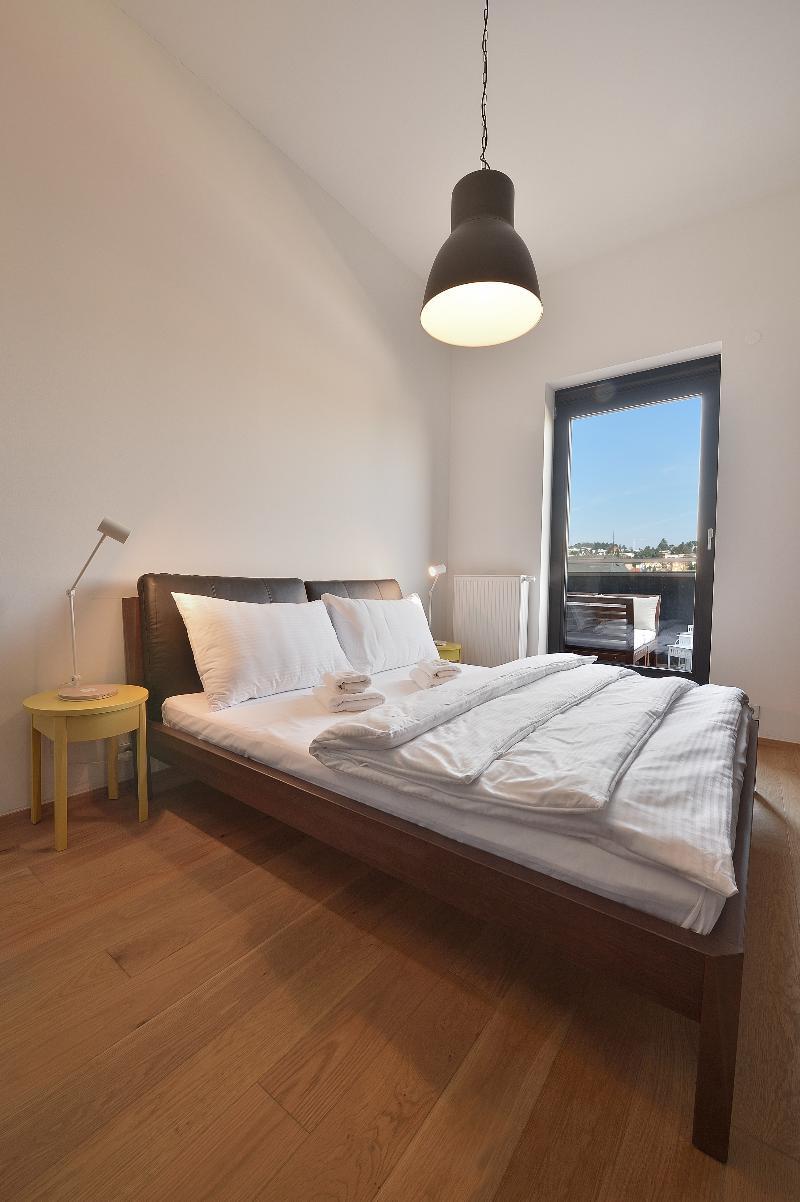 Charming & Cozy Ambiente Apartments Bratislava Exteriör bild