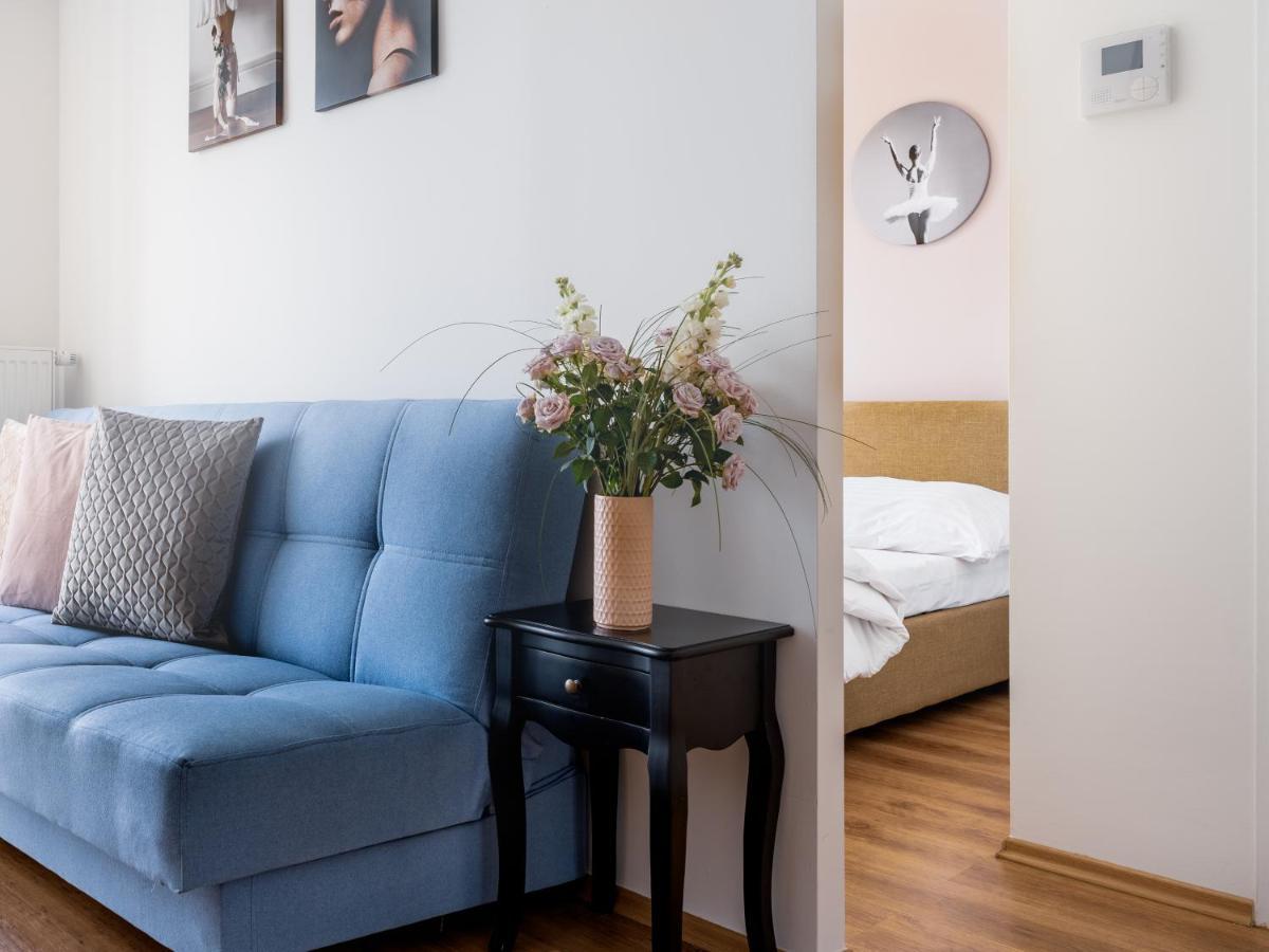 Charming & Cozy Ambiente Apartments Bratislava Exteriör bild